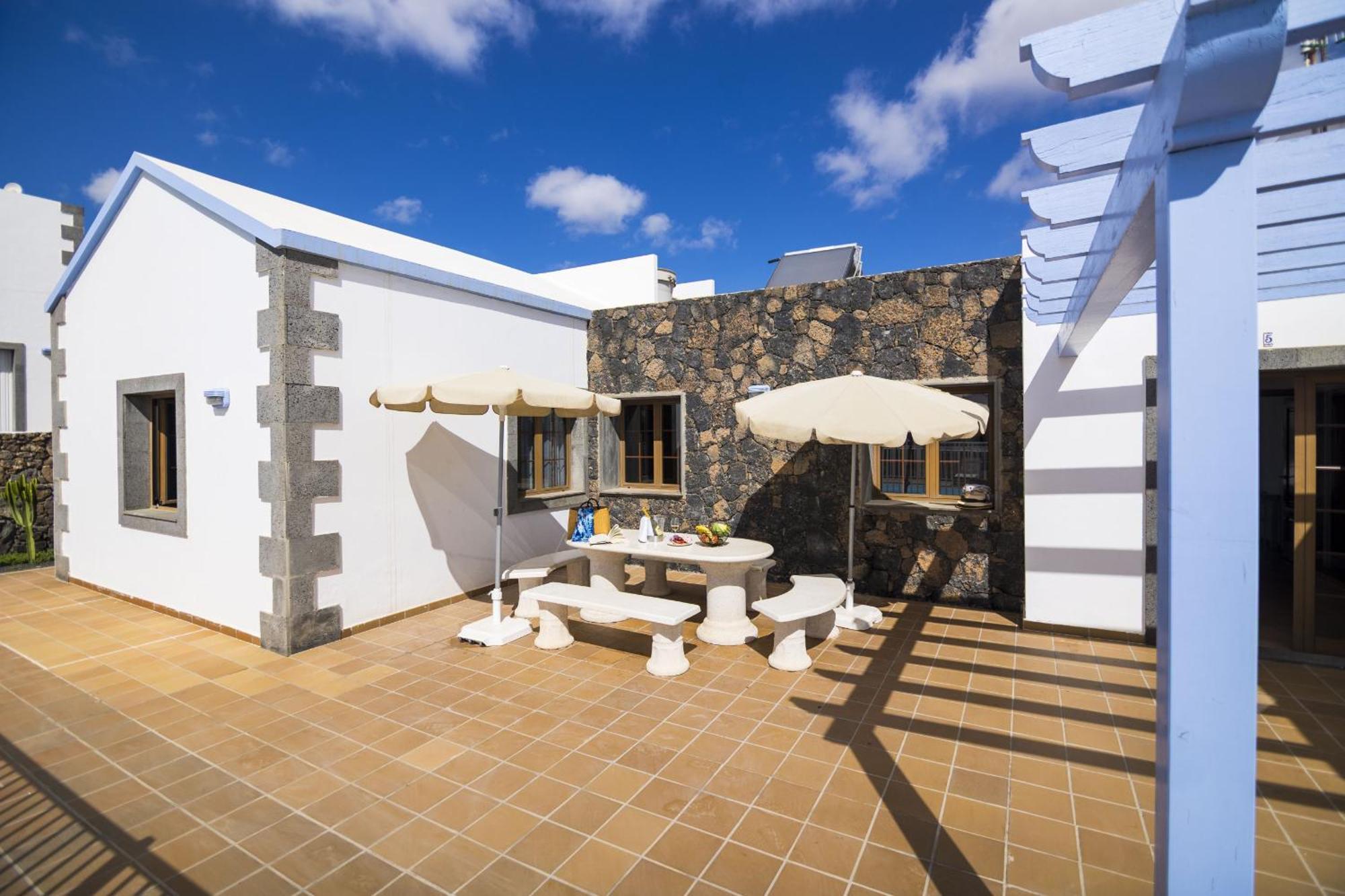 Villas & Apartamentos Tao Mazo Lajares Bagian luar foto